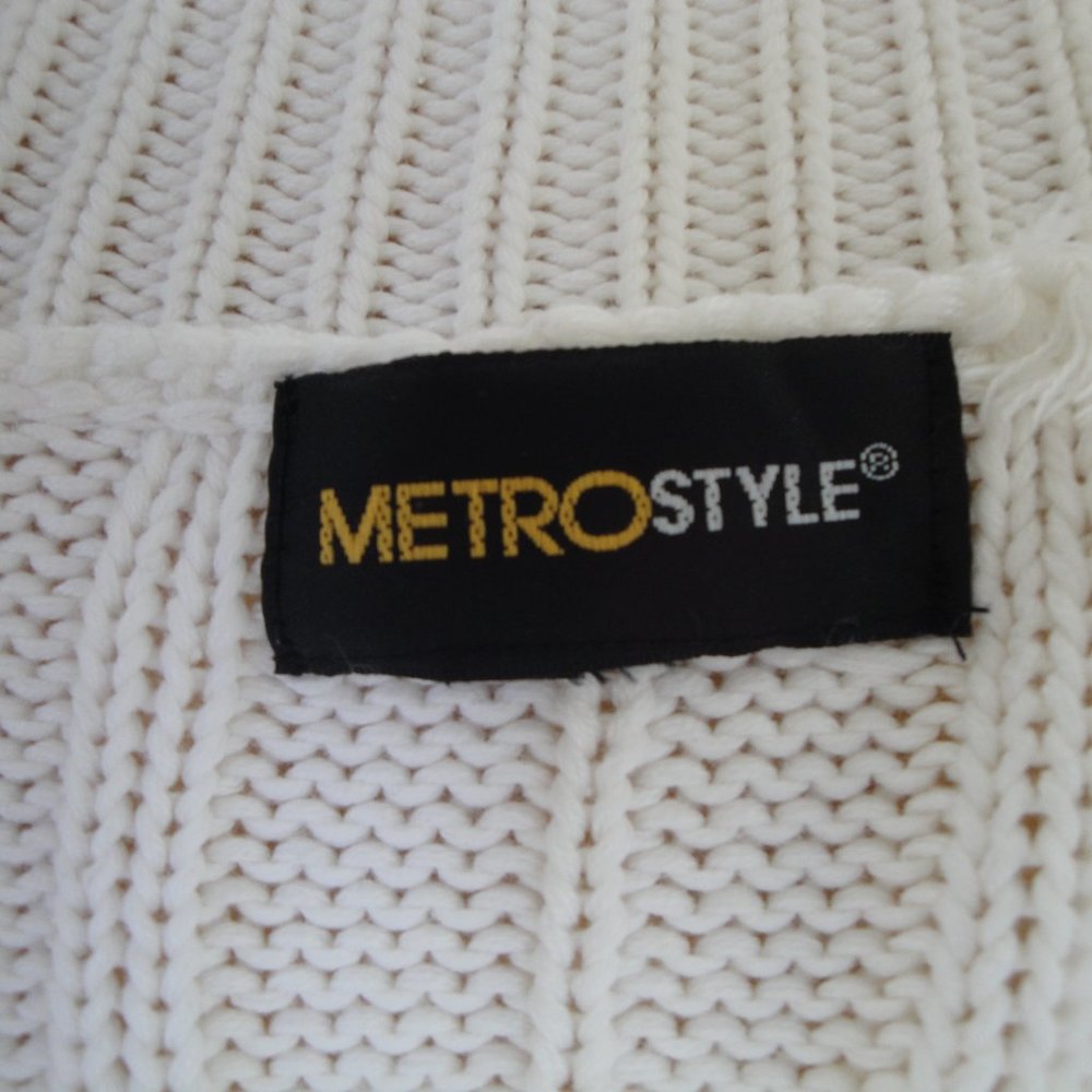 Long White Sweater - Picture 7 of 7